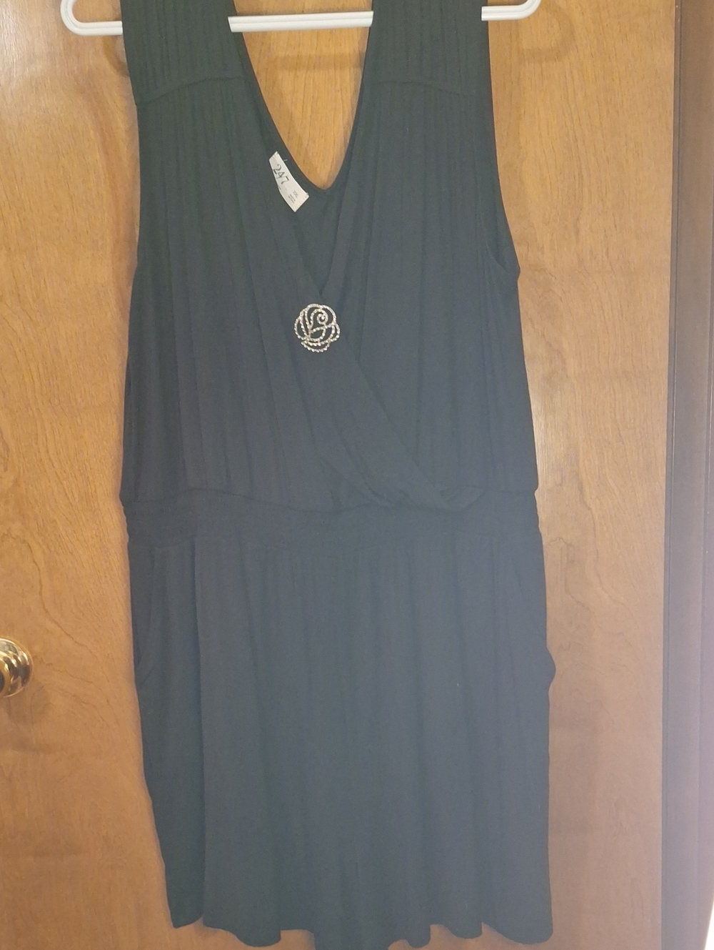 Black Sleeveless V-Neck Cover Up with Decorative Brooch